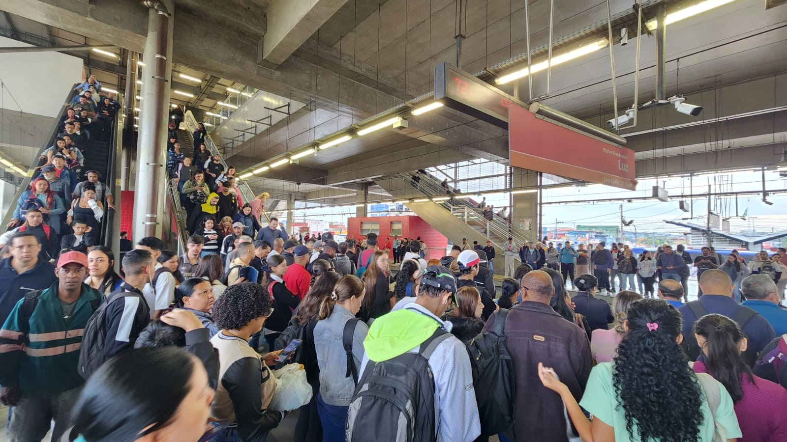 CPTM retoma circulação direta de trens na Linha 11-Coral, sem baldeação em Suzano