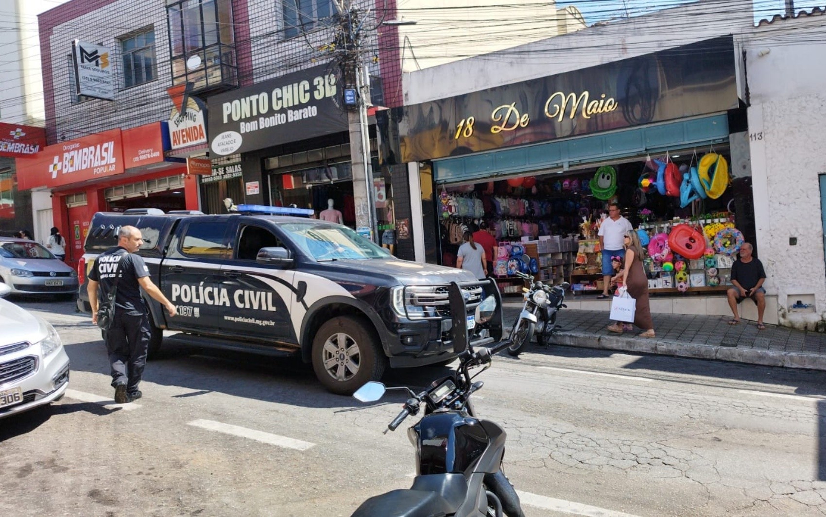 Polícia Civil prende comerciante chinês suspeito de mandar incendiar loja em Campo Belo, MG | G1