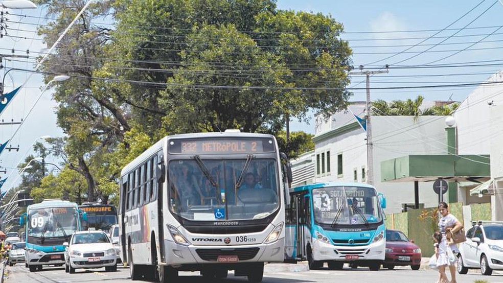 Projeto VaiVem Livre, que garante passagem gratuita na Região Metropolitana de Fortaleza, foi aprovado — Foto: Daniel Aragão
