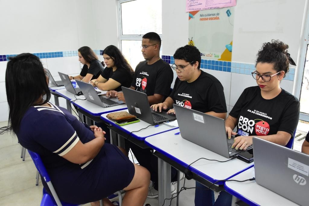 Procon-MT realiza mutirão de negociação de dívidas em Cuiabá e Várzea Grande neste sábado (14) 