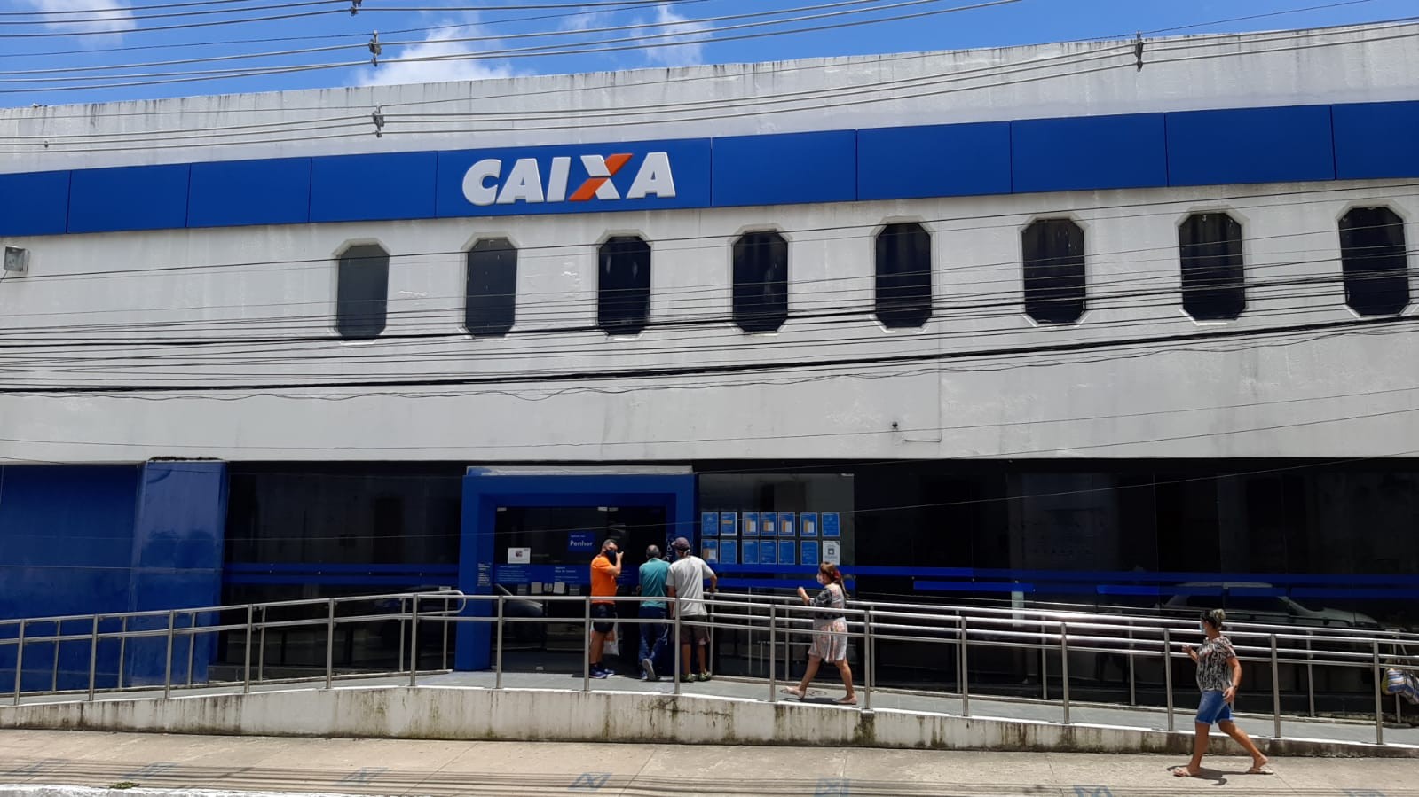 Suspeitos de estelionato contra a Caixa Econômica são alvos de operação da PF em Maceió e Rio Largo