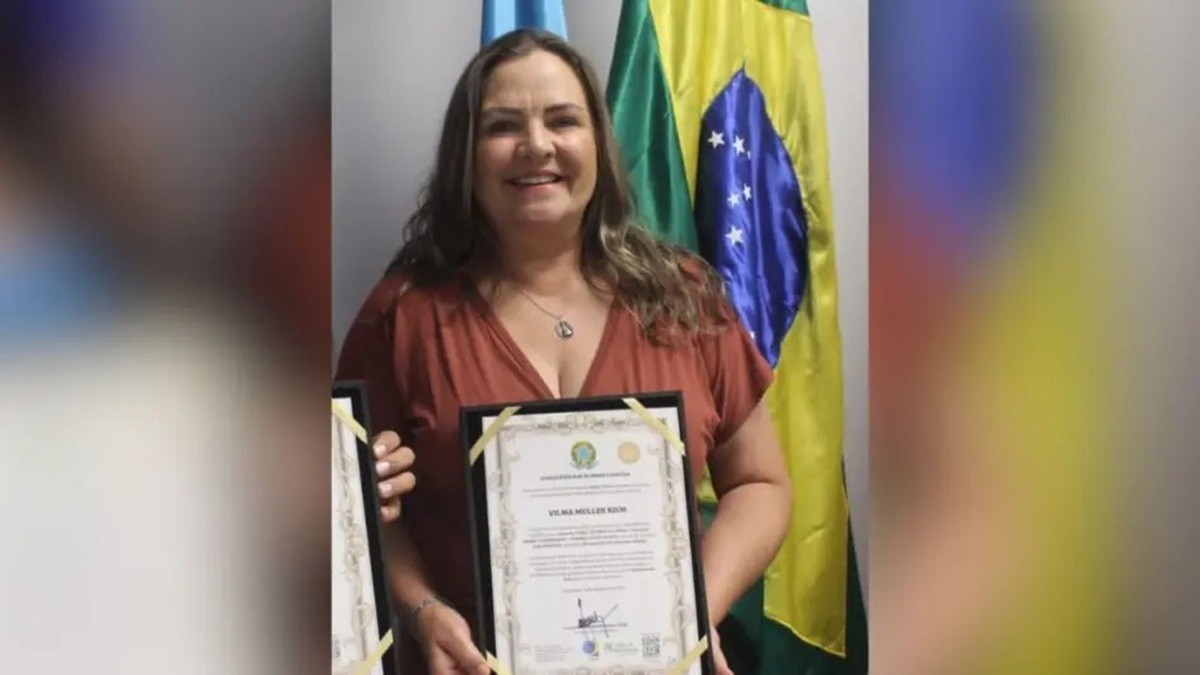 Vice-prefeita de cidade de SC é afastada de cargo por usar ambulância para consulta particular no PR
