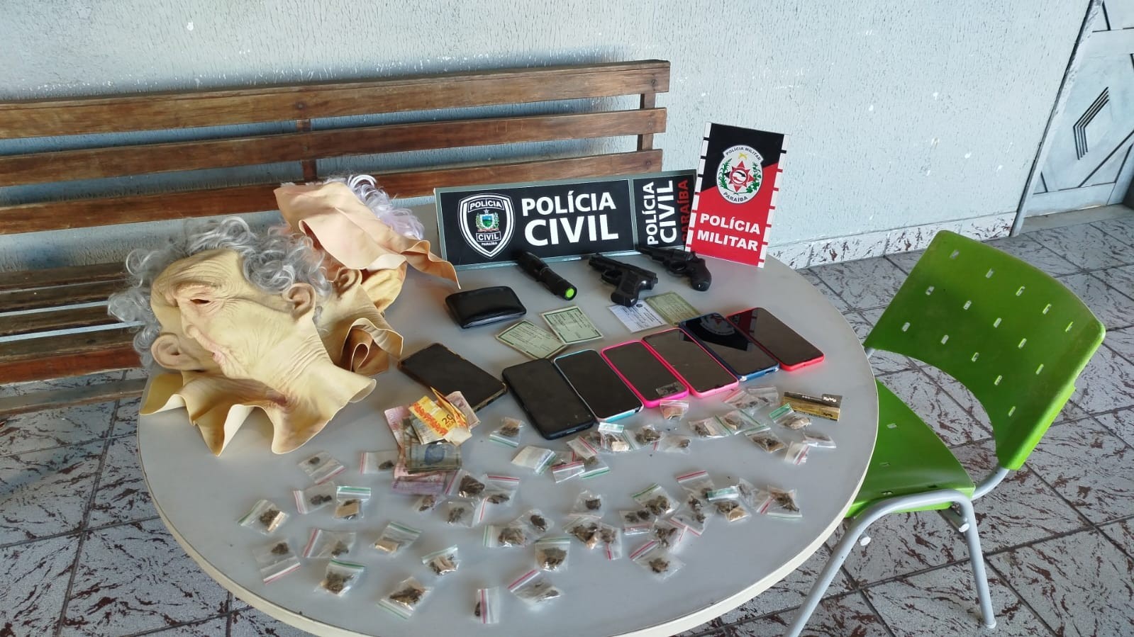 Quatro pessoas são presas suspeitas de torturar e decapitar homem na Paraíba