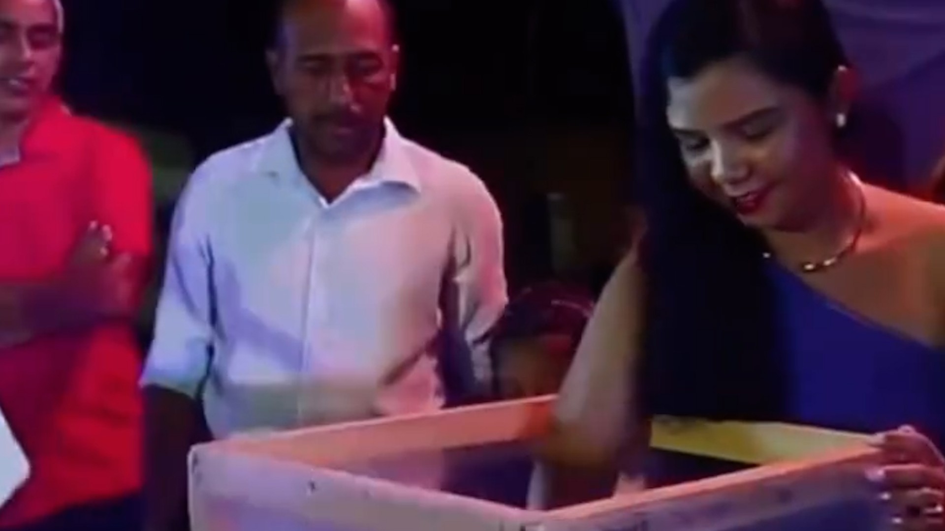 VÍDEO: Sorteio de Dia das Mães promovido por prefeitura no MA causa polêmica após secretária sortear a própria mãe