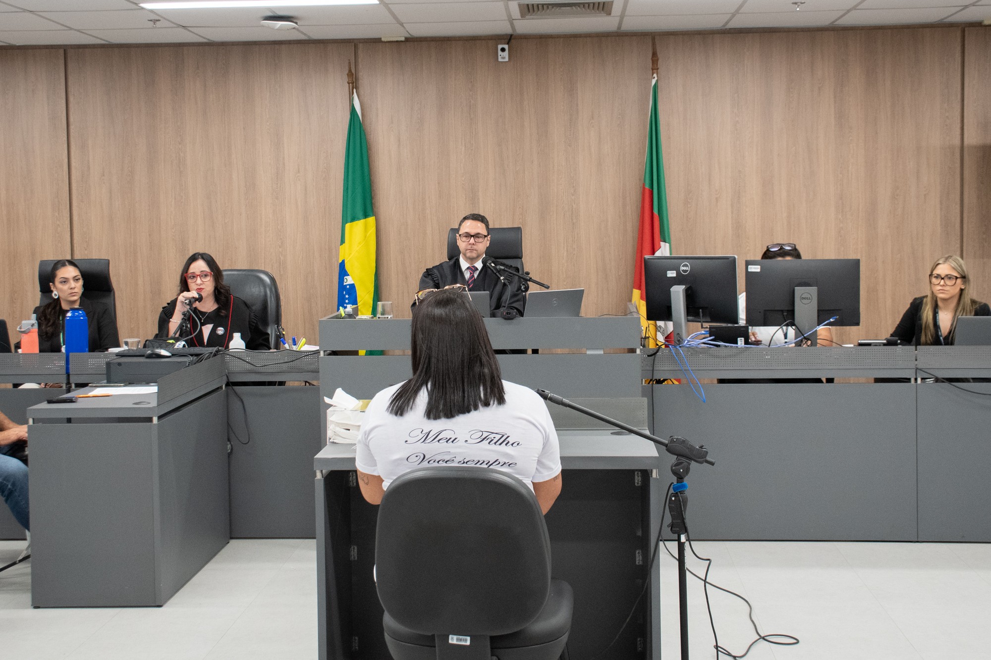 Justiça condena trio a mais de 50 anos de prisão por assassinar jogador de futebol e namorada em Porto Alegre