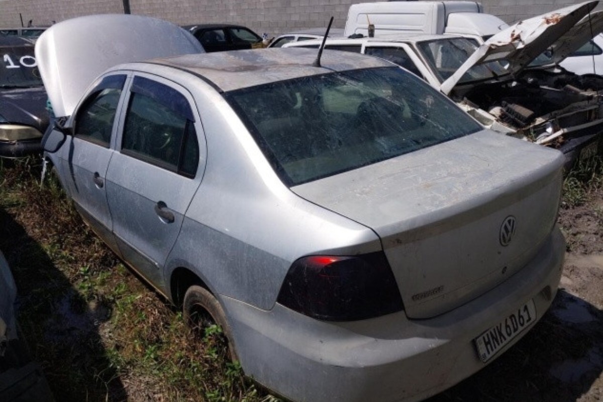 Detran faz leilão de 280 lotes de veículos e sucatas em Lorena e Roseira, com lances a partir de R$ 810
