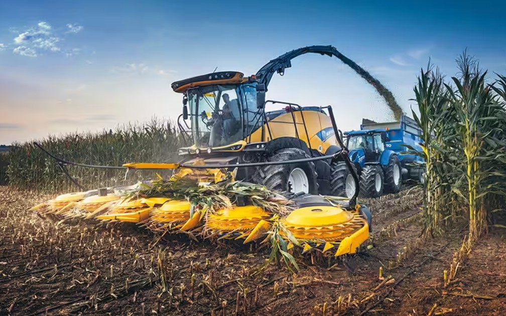 Com foco na agricultura familiar, fabricantes de tratores adequam montagem  para máquinas sob medida, Agrishow 2022