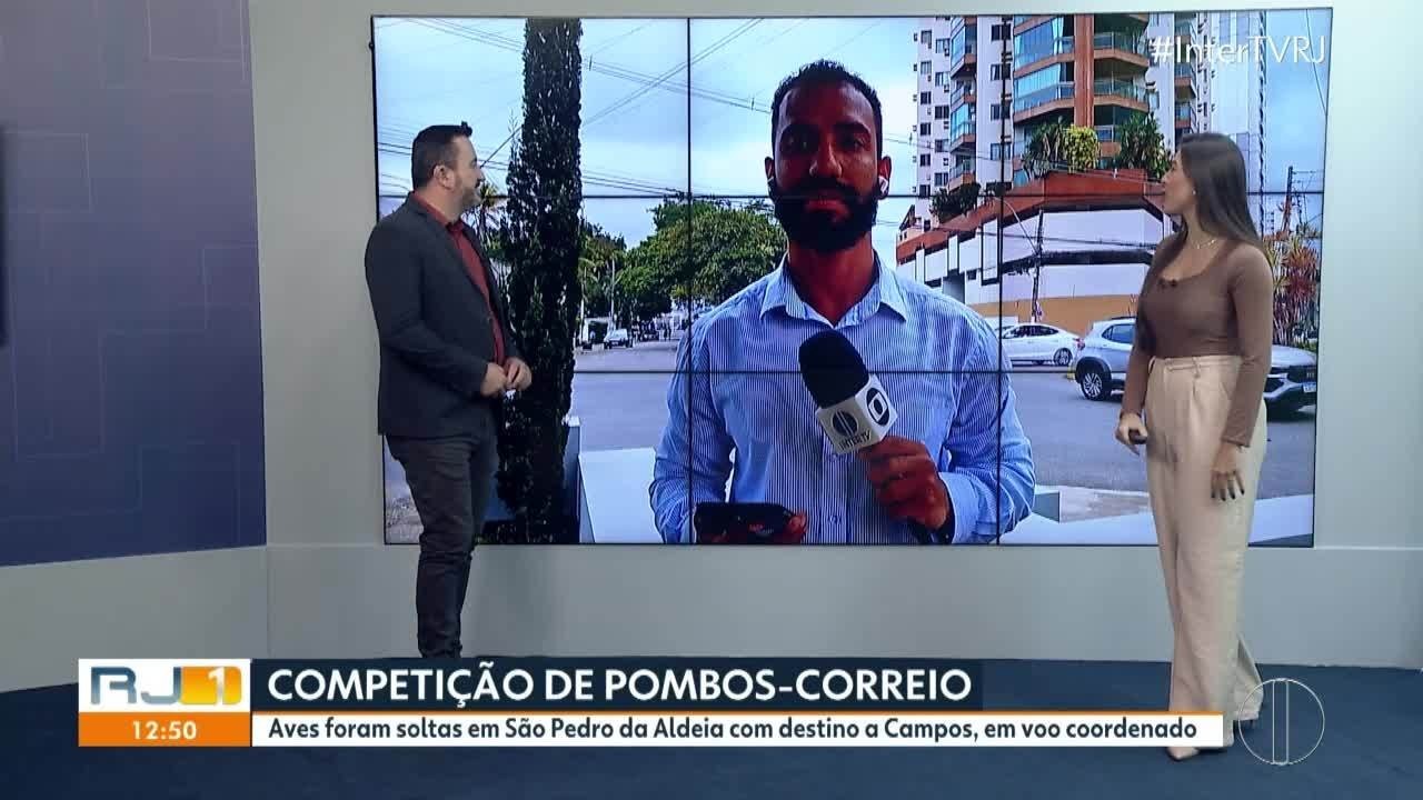 Pombos são soltos na Praia do Centro, em São Pedro da Aldeia, em competição de columbofilia