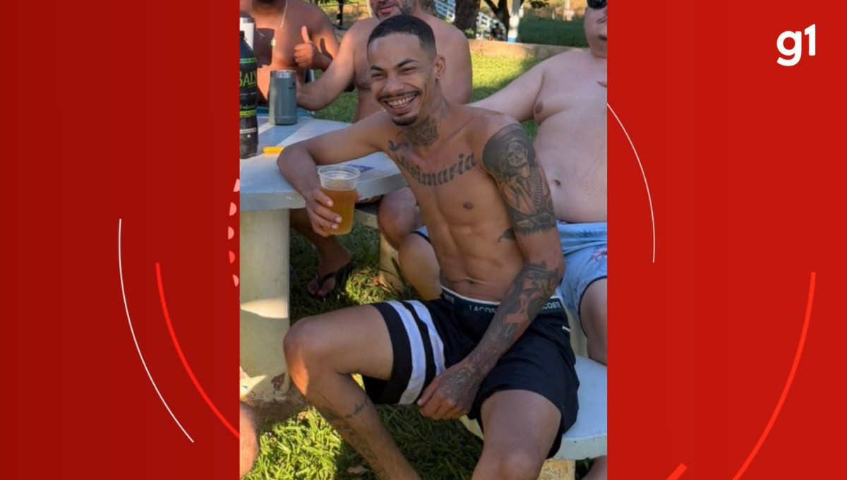 Homem é morto com mais de 10 tiros na cabeça dentro de bar em Governador Valadares