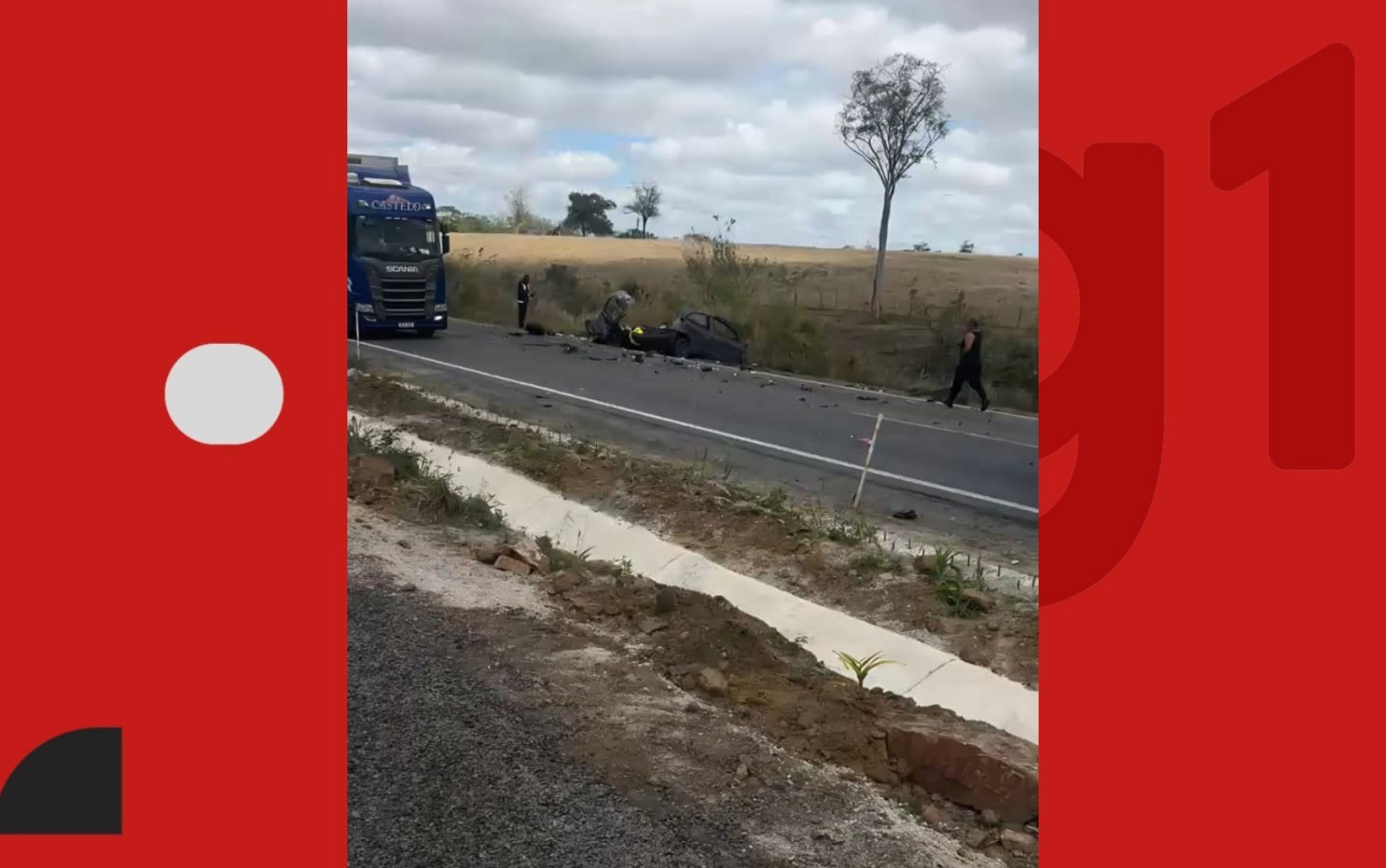 Acidente entre carro e ônibus deixa uma pessoa morta em rodovia da Bahia