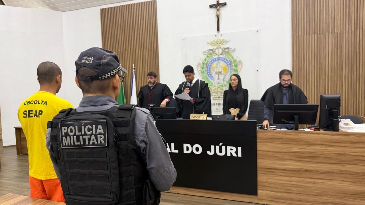 Justiça condena padrasto por femincídio e estupro de adolescente no AM; mãe também recebe pena