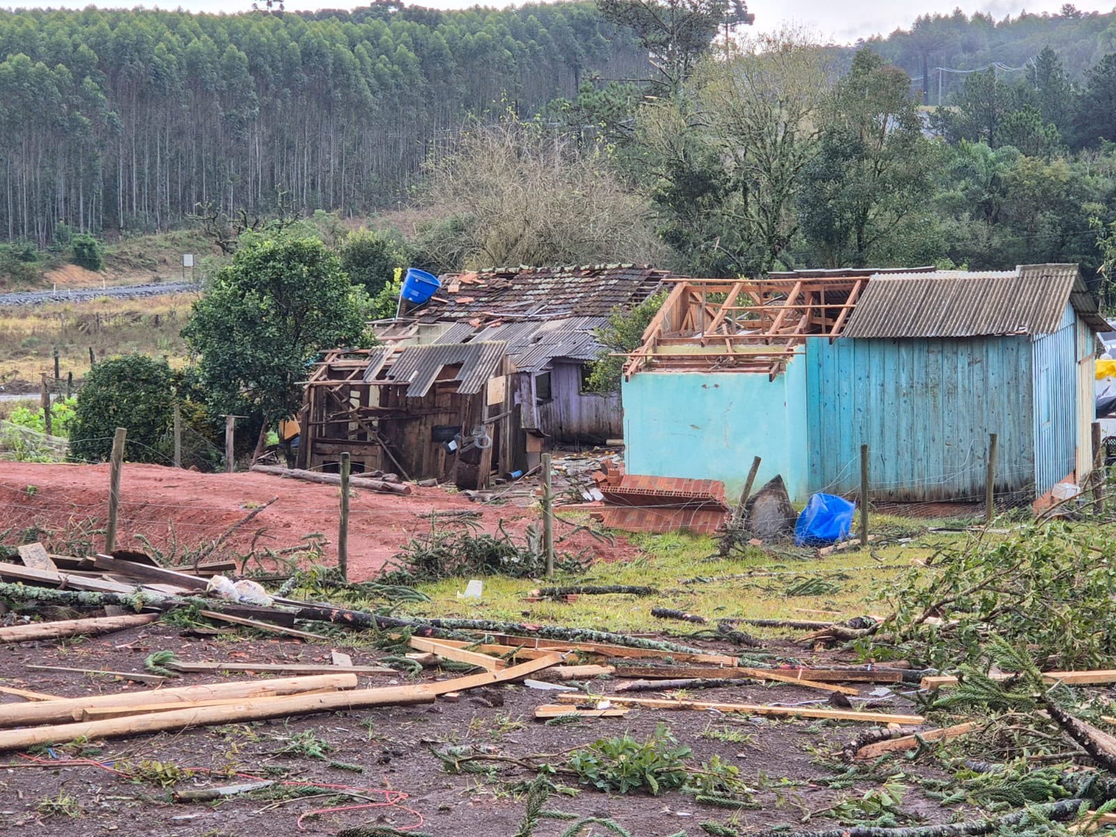 Paraná foi atingido por 6 tornados em intervalo de três dias, confirma Simepar; veja onde