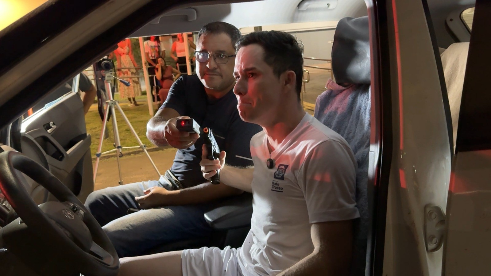 O médico e namorado da vítima, Bruno Felisberto do Nascimento Tomiello, de 29 anos, participou da simulação do crime, realizada pela Politec. — Foto: Reprodução