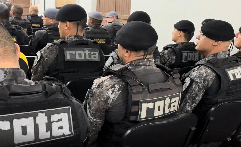 Operação da PM mobiliza mais de 350 policiais para combater roubos e tráfico de drogas em SP