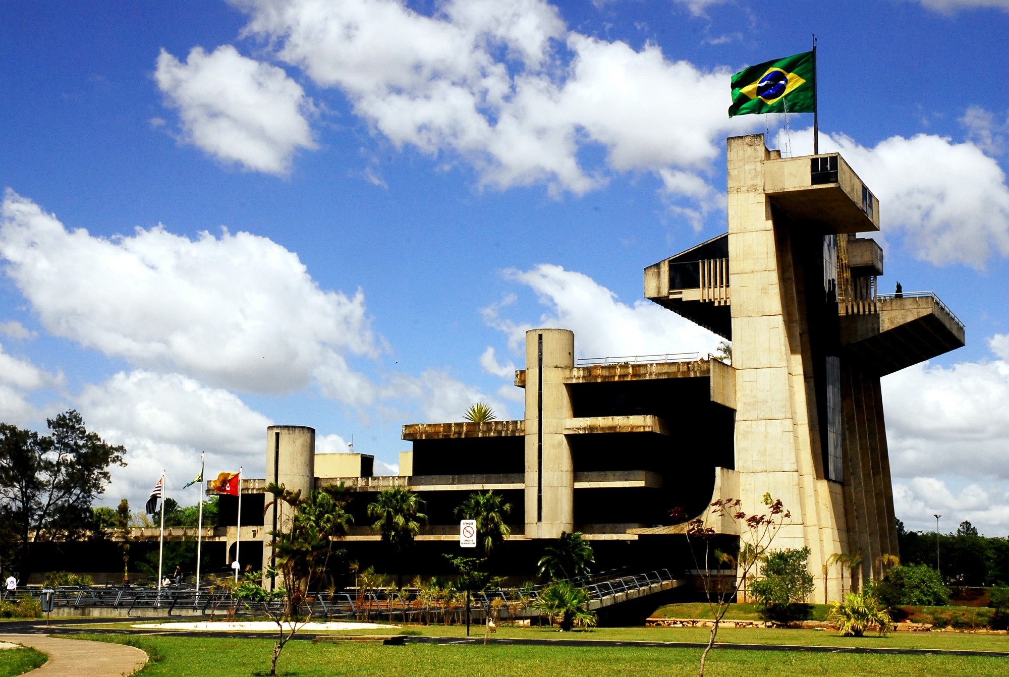 Dia do Servidor Público altera funcionamento de serviços municipais em Sorocaba nesta segunda e terça-feira