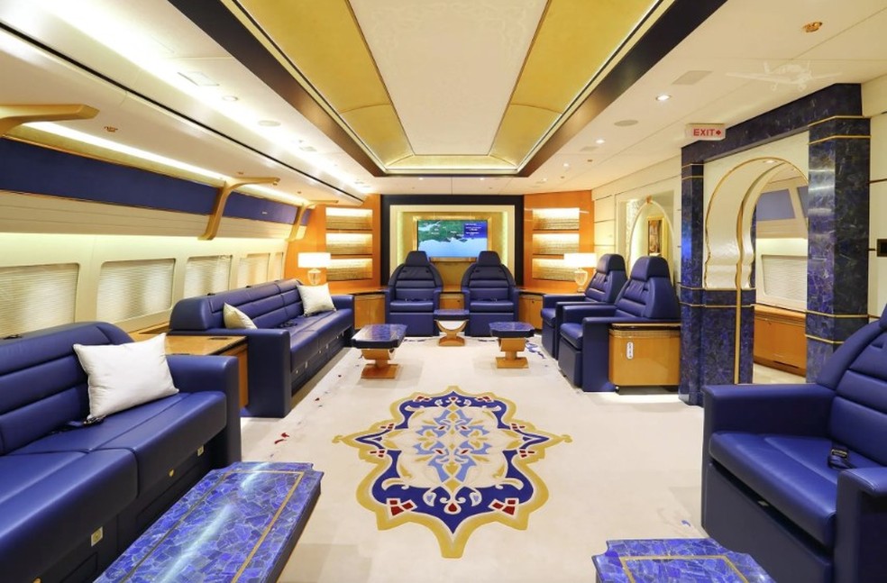 Boeing 747-8 — Foto: Controller.com