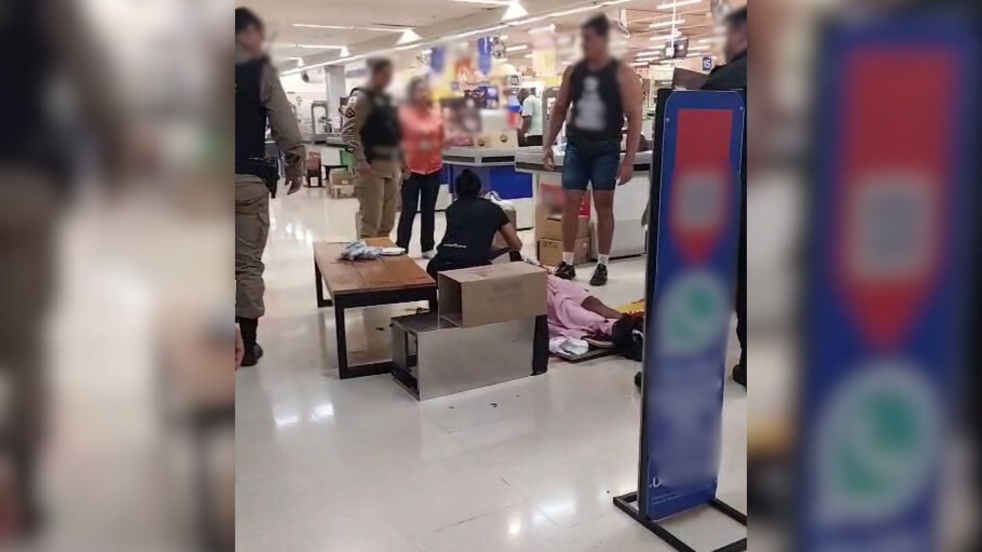 Mulher é esfaqueada dentro de hipermercado em Uberlândia