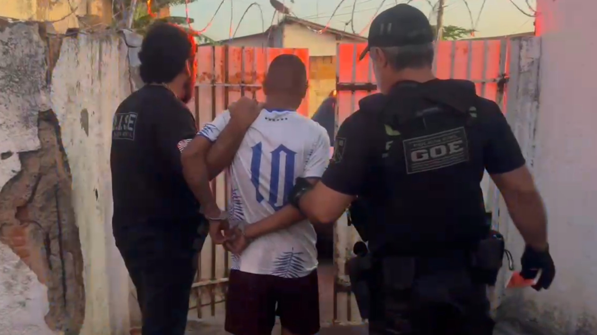 Polícia cumpre mandados de prisão e busca em investigação contra a 'guerra de bairros' em Rio Preto