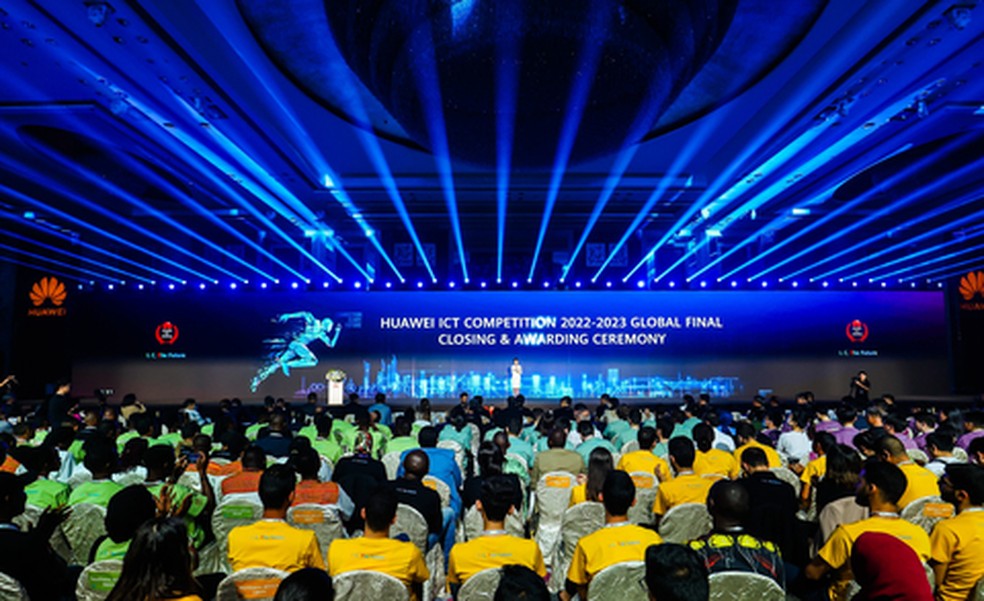 Cerimônia de premiação da Huawei ICT Competition 2022-2023, em Shenzhen, na China — Foto: Huawei
