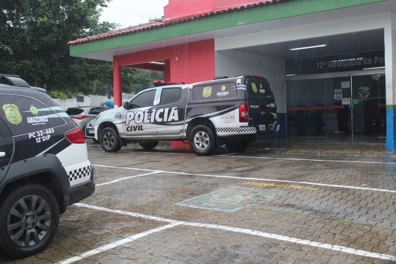 Foragido condenado por roubo é preso em avenida de Manaus