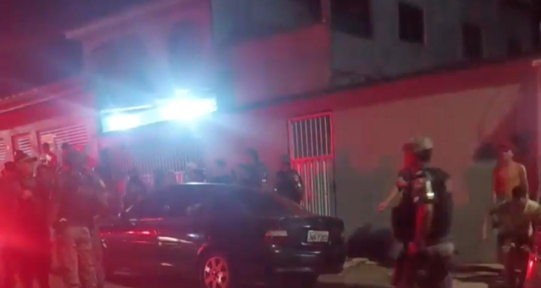 Tentativa de assalto a sargento da PM deixa dois mortos e dois feridos na Zona Norte de Manaus