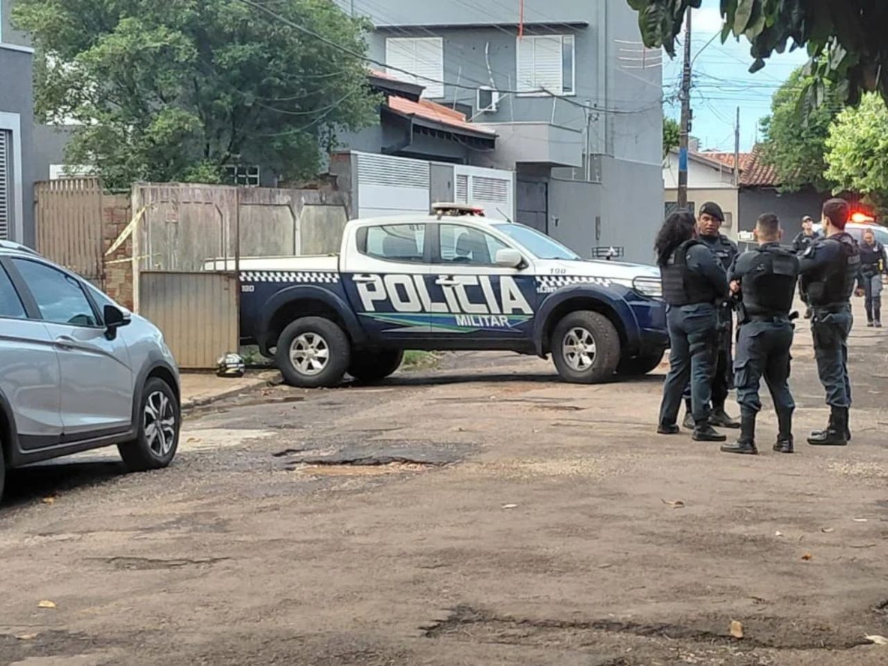Homem morre após ser baleado por PM em 'depósito' de cocaína em Campo Grande 