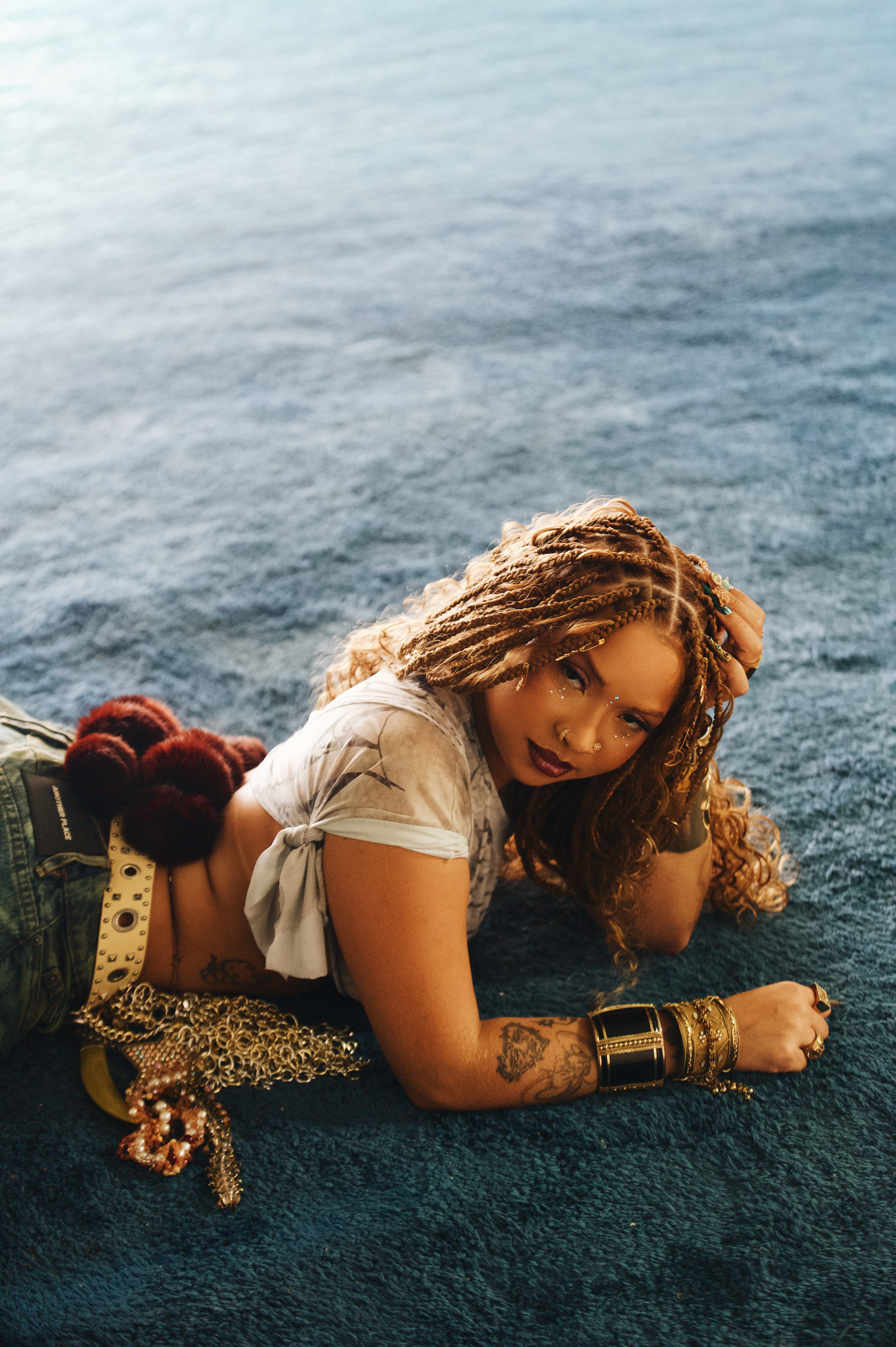 Nanda Tsunami une sexo, misticismo e terapia no rap e viraliza com hit que homenageia Pitty