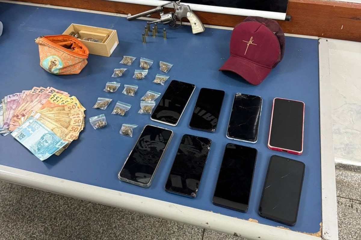 Dupla é presa suspeita de executar homem durante tiroteio em praça em MS 