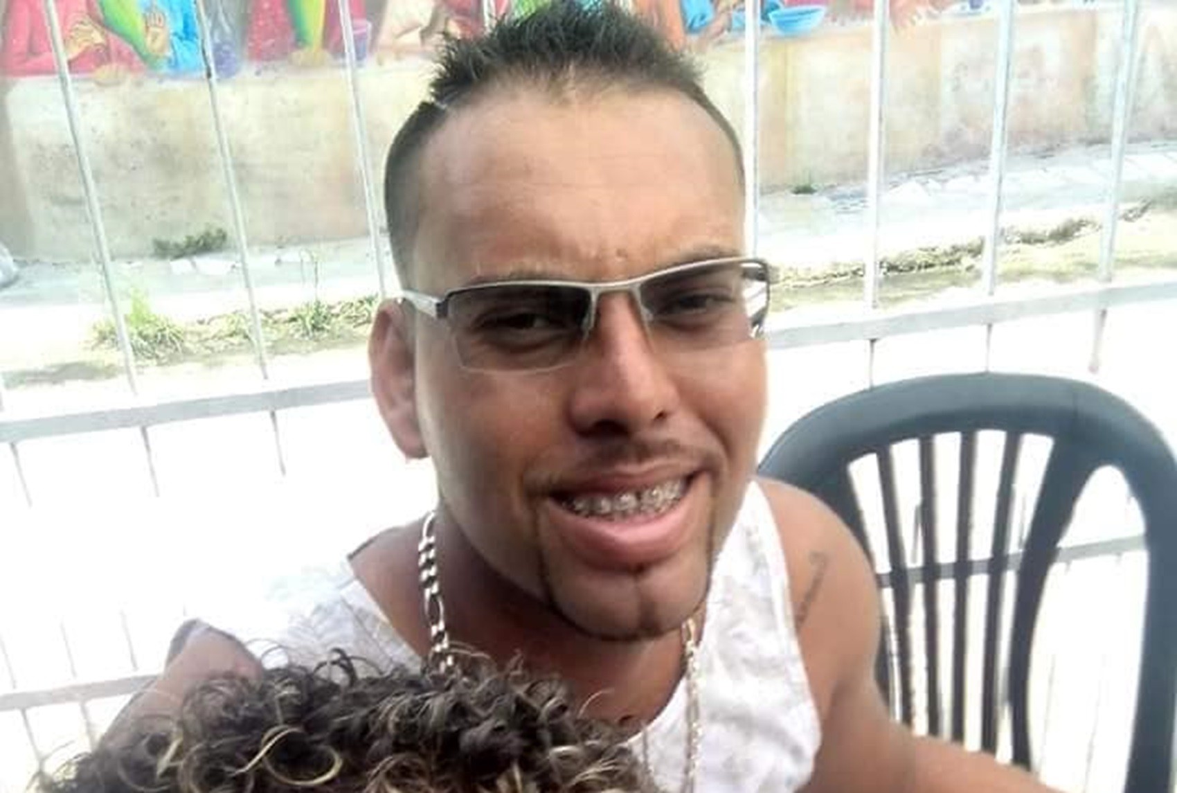 Auxiliar de cargas é assassinado com tiro no rosto após briga de trânsito no Grande Recife