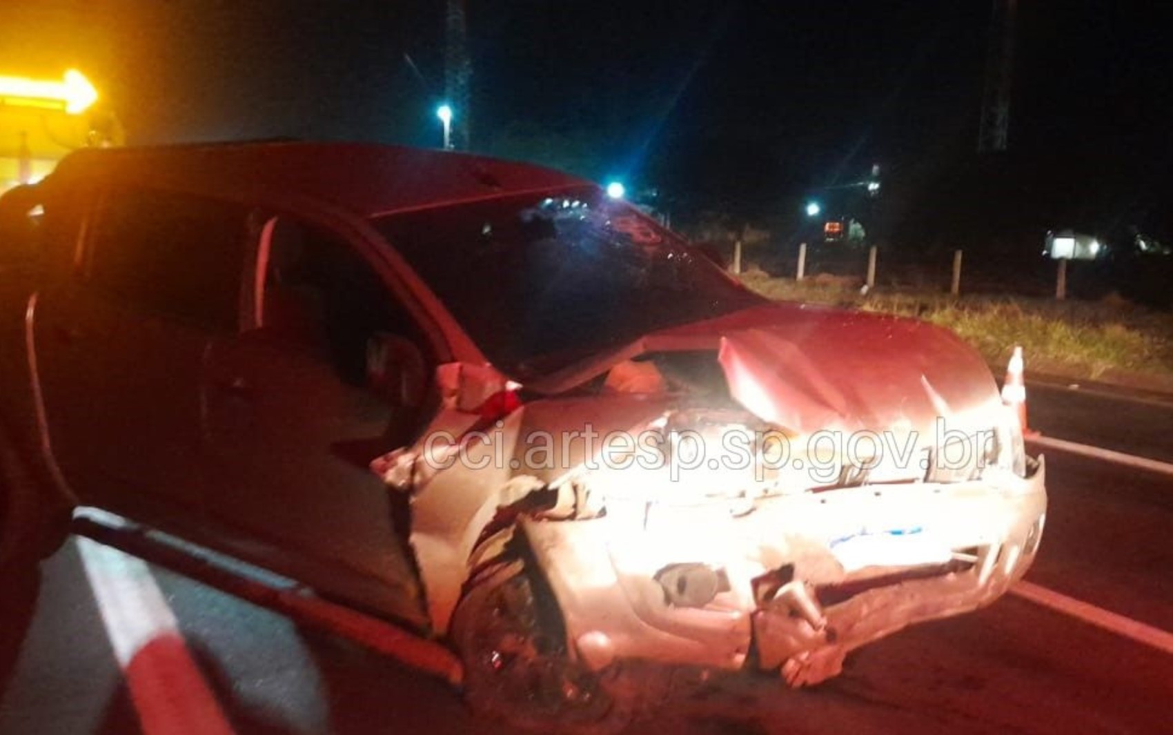 Casal morre e adolescente de 13 anos fica ferido em acidente em Guariba, SP