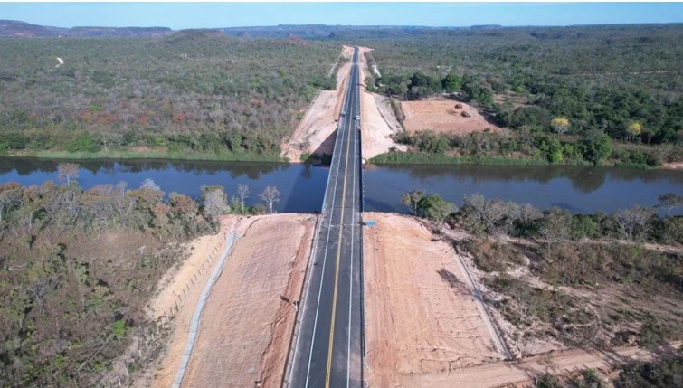 Nova ponte que liga Piauí ao Maranhão é inaugurada; transporte de veículos era feito por balsas: veja fotos