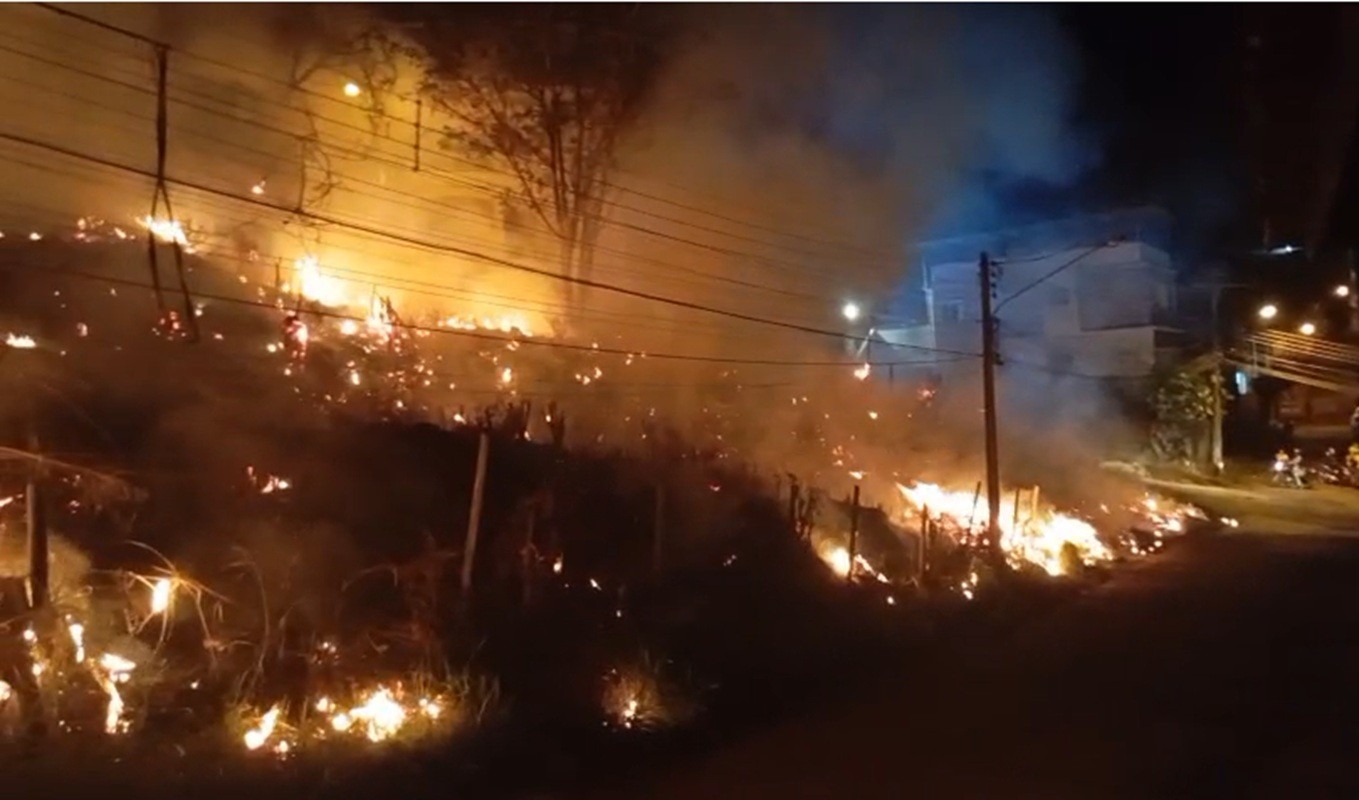 Incêndios atingem vegetação no Noroeste Fluminense