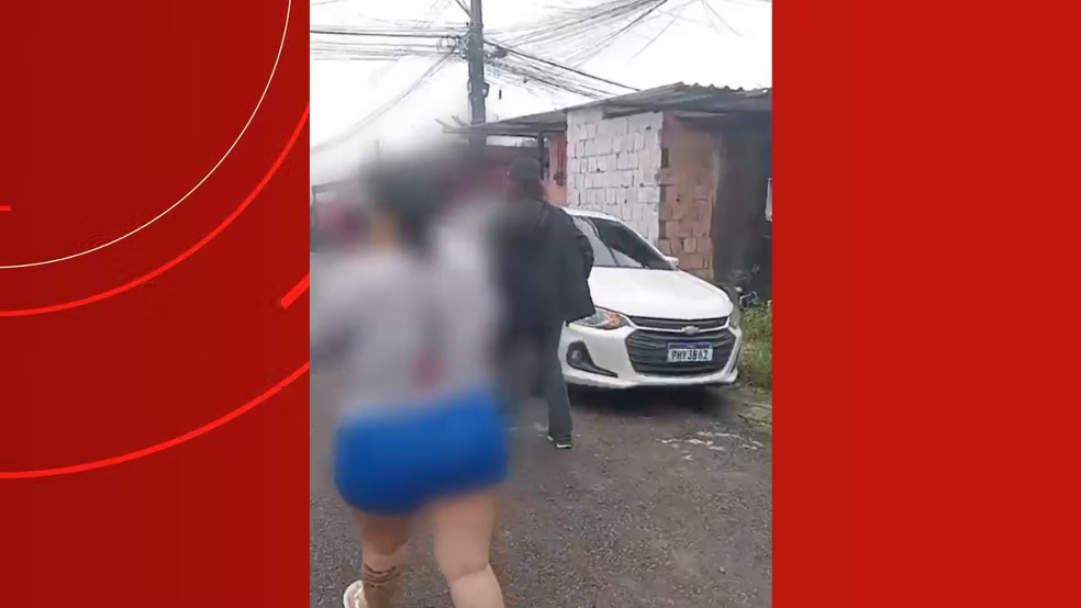 Mulher é presa suspeita de aplicar golpe do falso PIX em clínicas de estética de Manaus