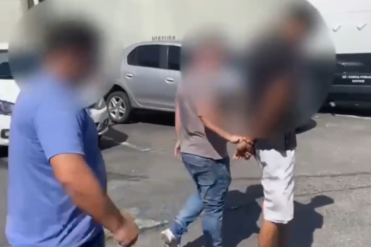 Homem é preso por envolvimento com quadrilha que fez reféns e exigiu PIX no litoral de SP; VÍDEO
