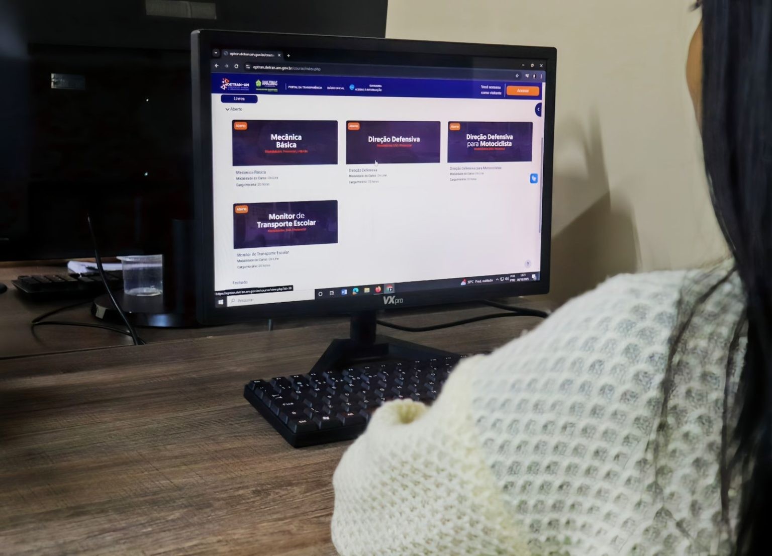 Detran-AM abre 800 vagas para cursos gratuitos on-line; veja como se inscrever