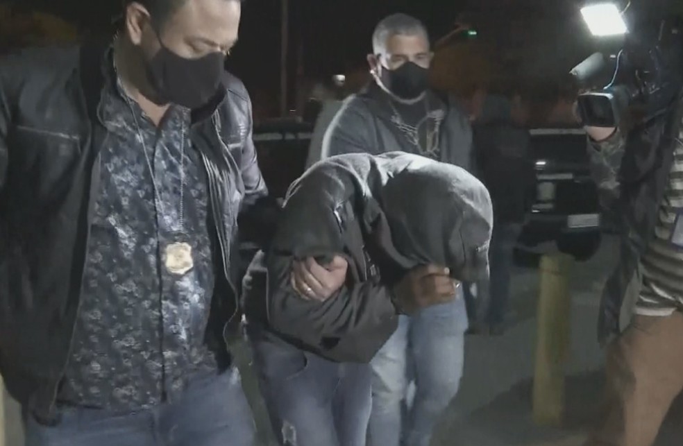 Suspeito preso em SP teve participação direta no ataque a bancos em Botucatu — Foto: TV TEM/Reprodução