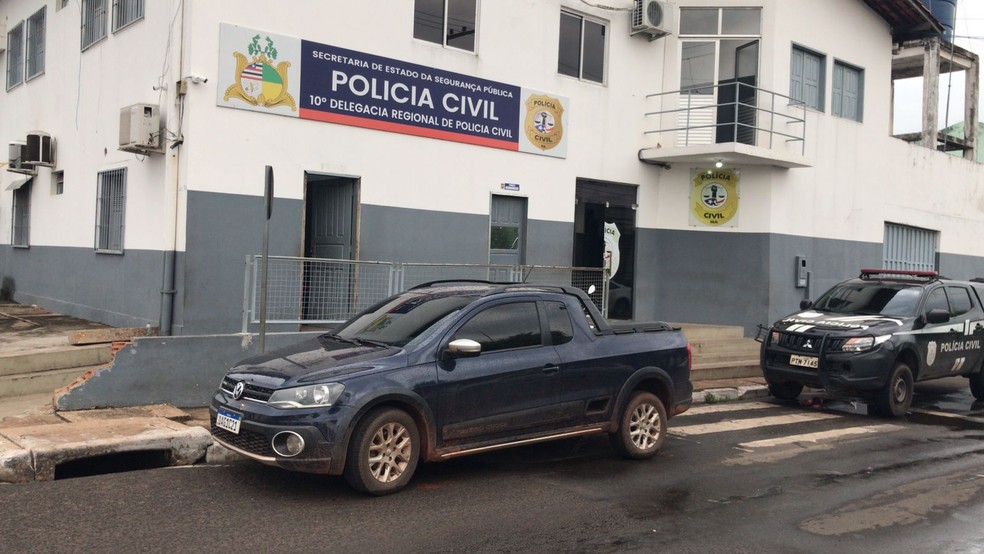 Polcia Civil em Imperatriz investiga a morte de Patrcia.  Foto: Divulgao