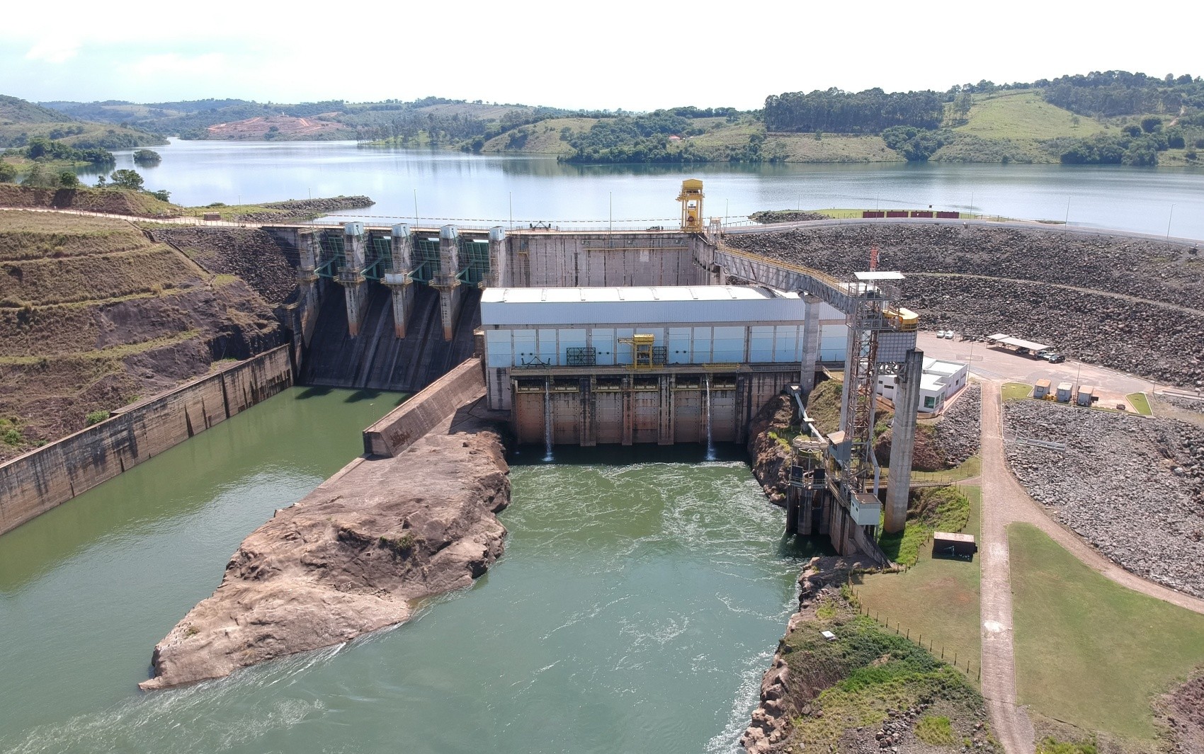 Interdição temporária via UHE Funil Rio Grande