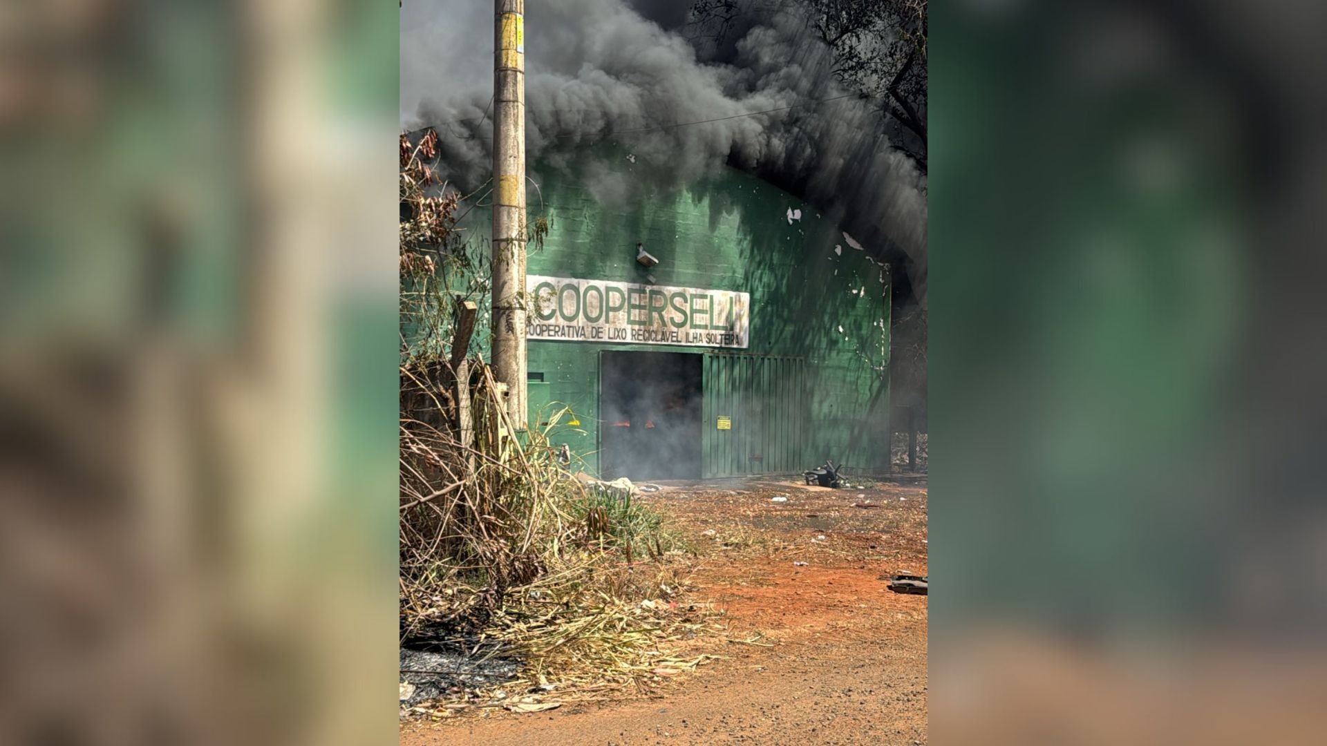 Incêndio atinge barracão de cooperativa de lixo reciclável em Ilha Solteira