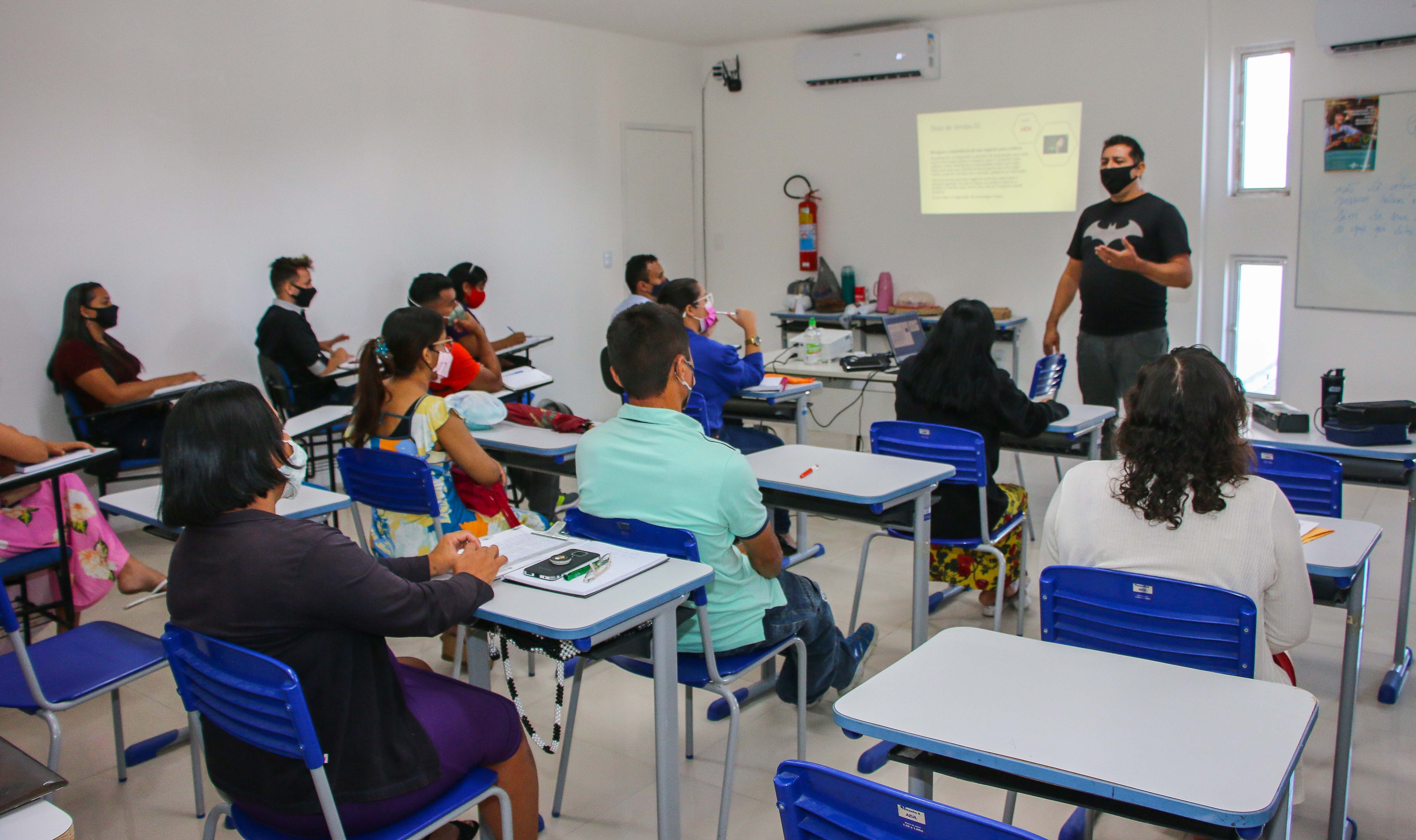 Programa oferta 1.500 vagas de cursos para empreendedores locais em Fortaleza; veja como participar