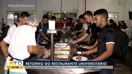 Estudantes comemoram volta do restaurante universitário da UFT em Palmas
