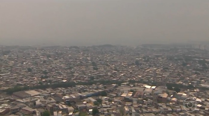 Manaus está coberta pela fumaça de queimadas há 10 dias