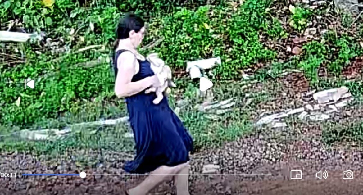 Polícia tem acesso a vídeo que mostra mãe e bebê recém-nascida entrando em rio antes de criança desaparecer