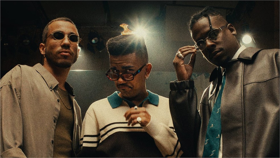 O trio Os Garotin percorre o Brasil com a turnê 'Pro Brasil cantar e dançar' — Foto: Maria Otávia / Divulgação