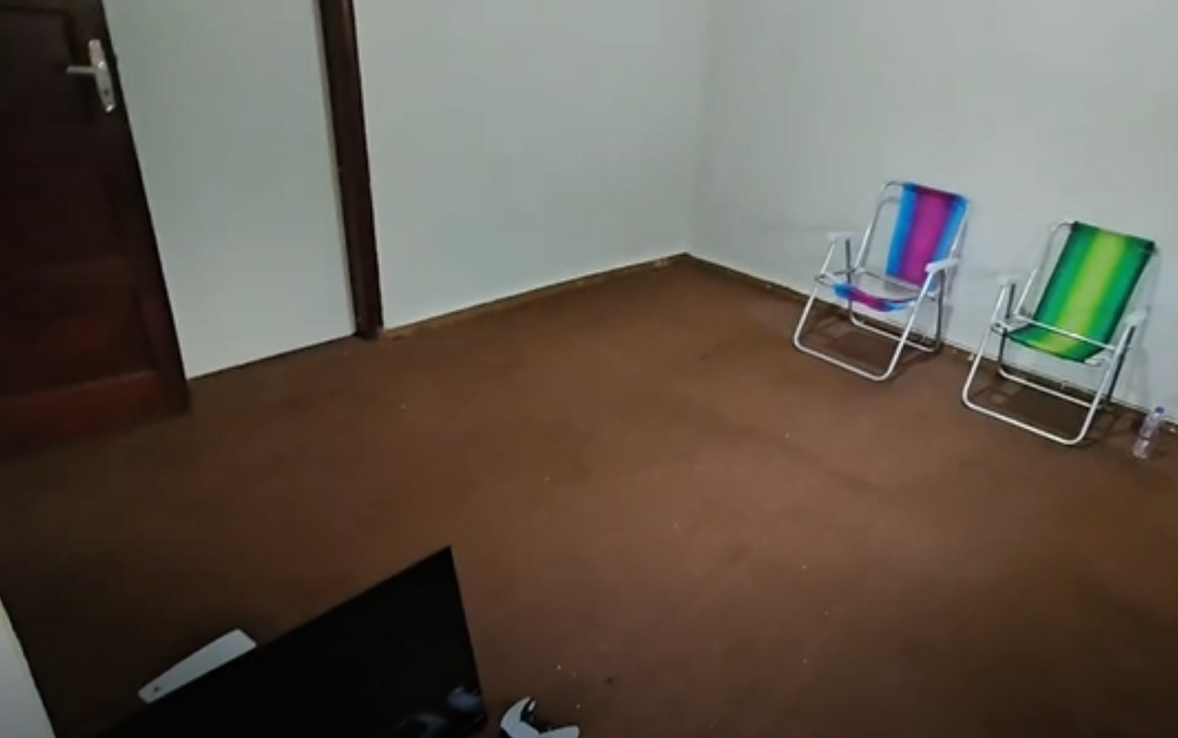 Polícia investiga golpe da falsa peneira  e encontra 11 adolescentes vivendo em alojamento irregular no interior de SP