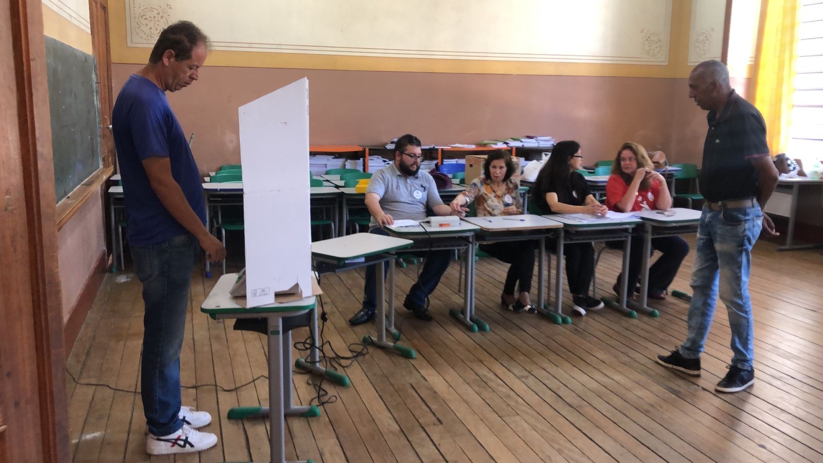 Mais de 8 mil eleitores têm até segunda-feira para regularizar o título em Itapetininga e Tatuí