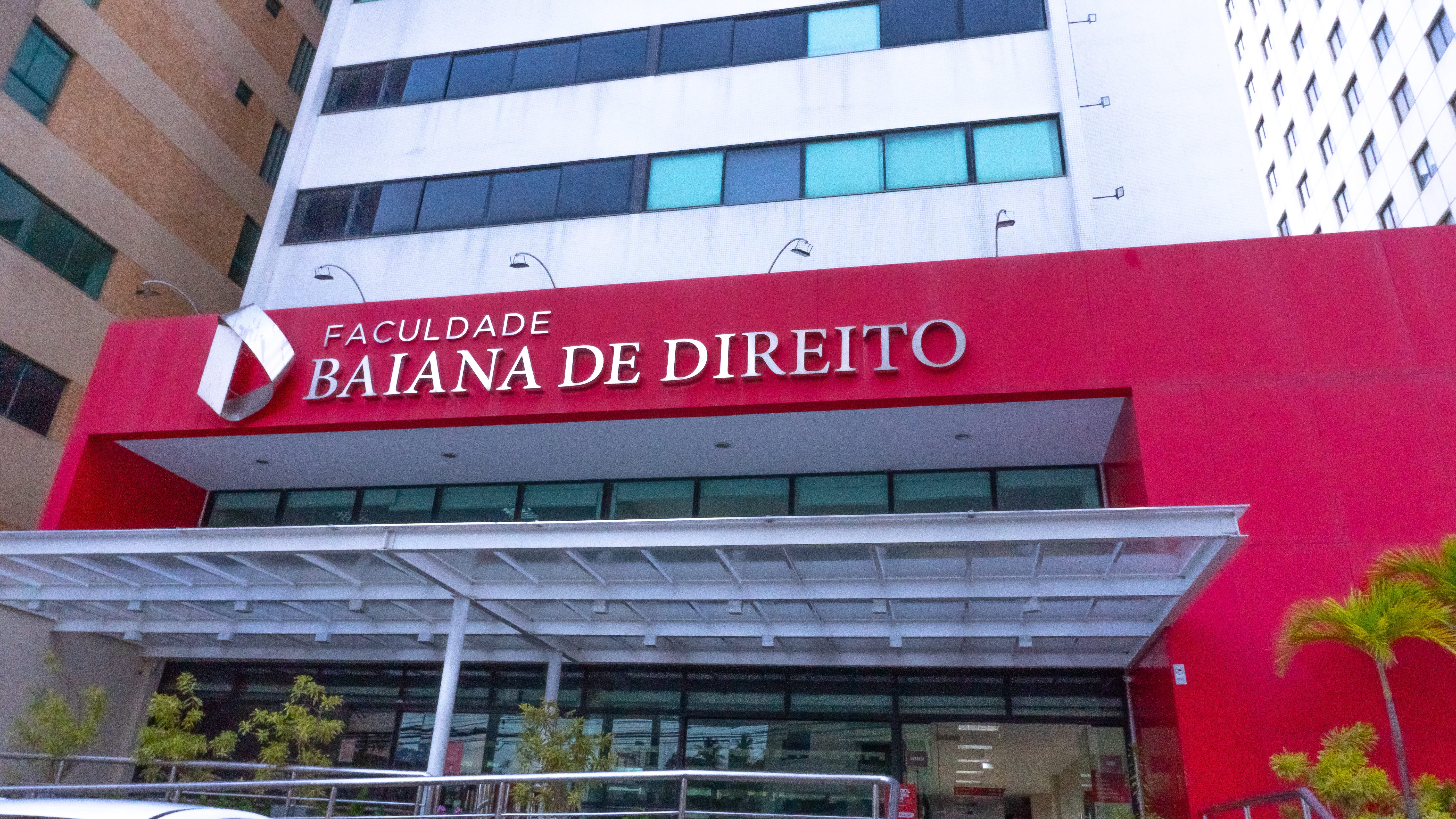 Faculdade Baiana de Direito abre inscrições para pós-graduação 2025.2 