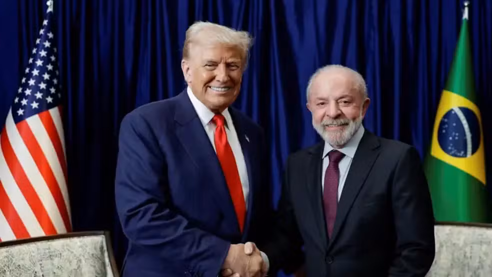 A visita acontece em um momento em que já se falava, nos bastidores, de um eventual afastamento entre Lula e Trump após o que ambos classificaram como uma
