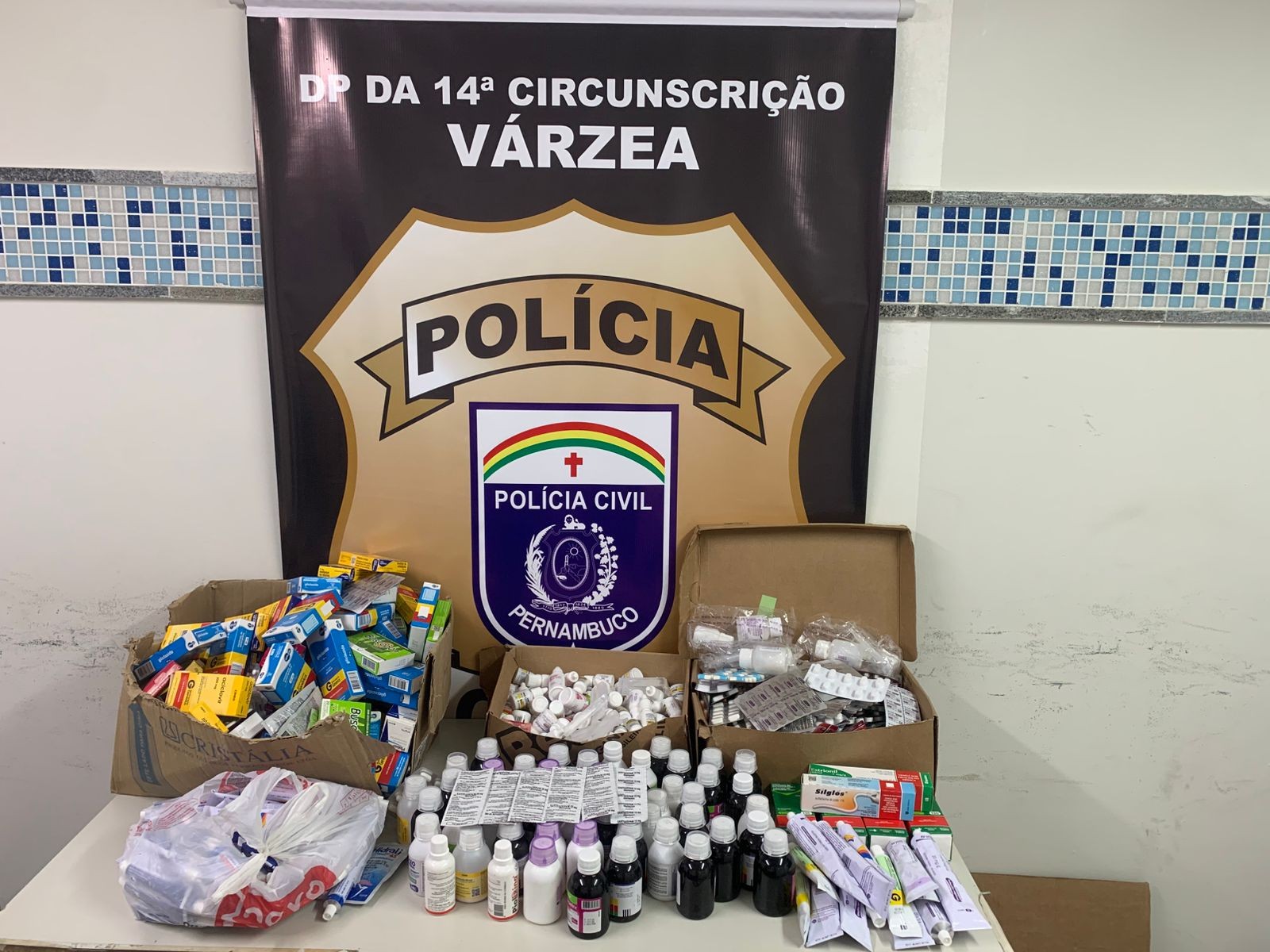 Vigilante de posto de saúde que roubava e vendia remédios controlados é preso em flagrante