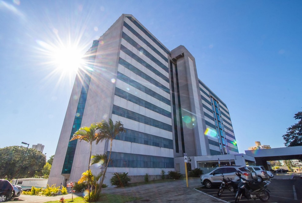 Criança foi levada para o Hospital das Clínicas de Bauru  — Foto: Divulgação